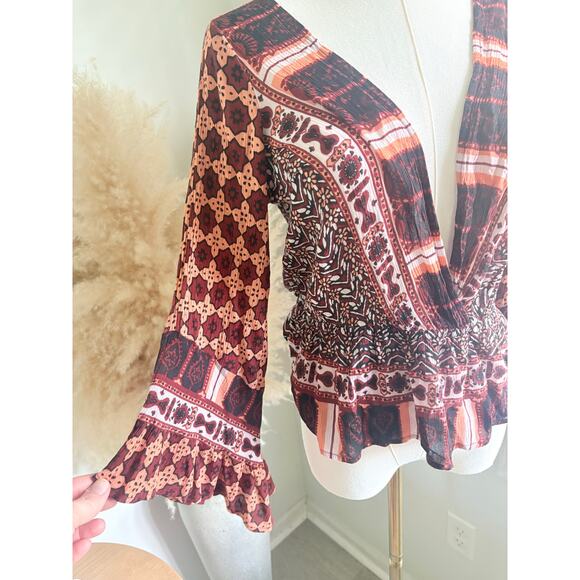 Free People Rosalie Bell Sleeve Faux Wrap Blouse Small Boho Hippie Festival - Picture 3 of 8